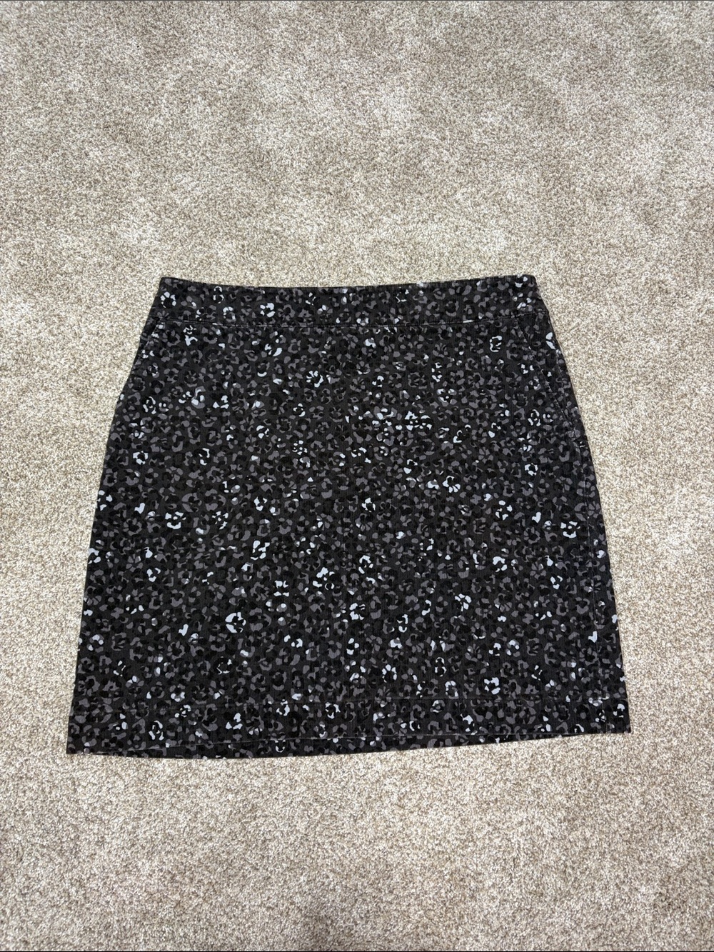 Talbots leopard print corduroy skirt size 16